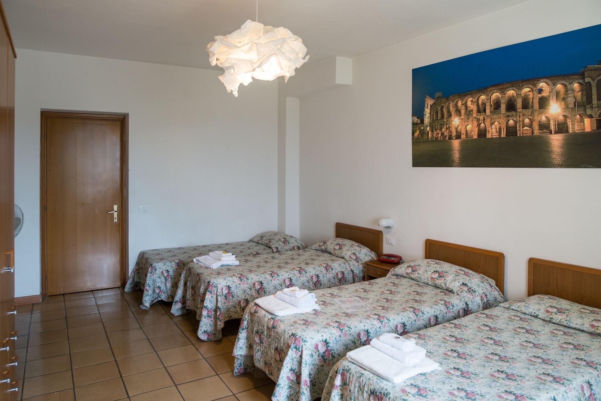 Albergo Ancajani Assisi Exterior photo